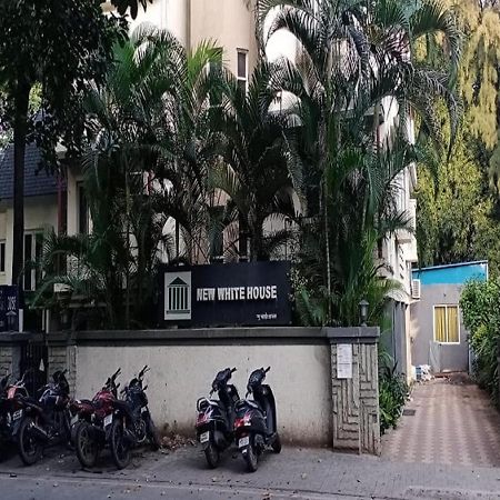 Hotel White House Poona Buitenkant foto