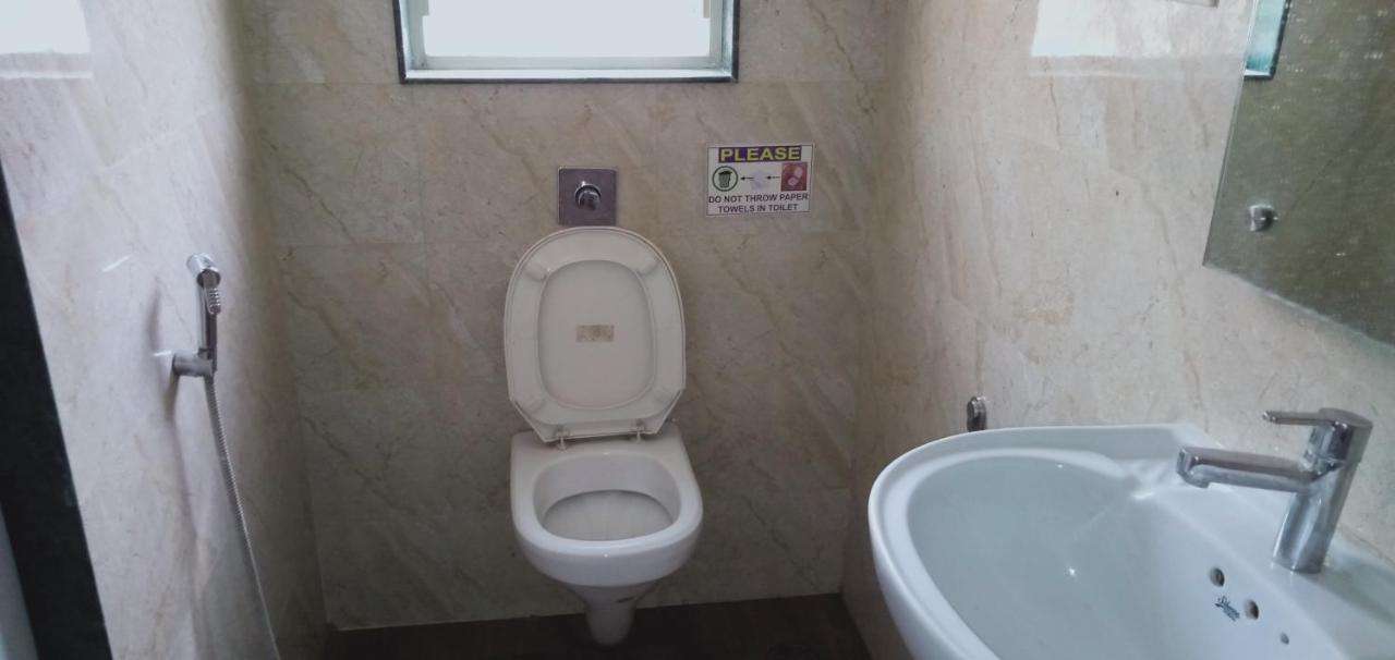 Hotel White House Poona Buitenkant foto