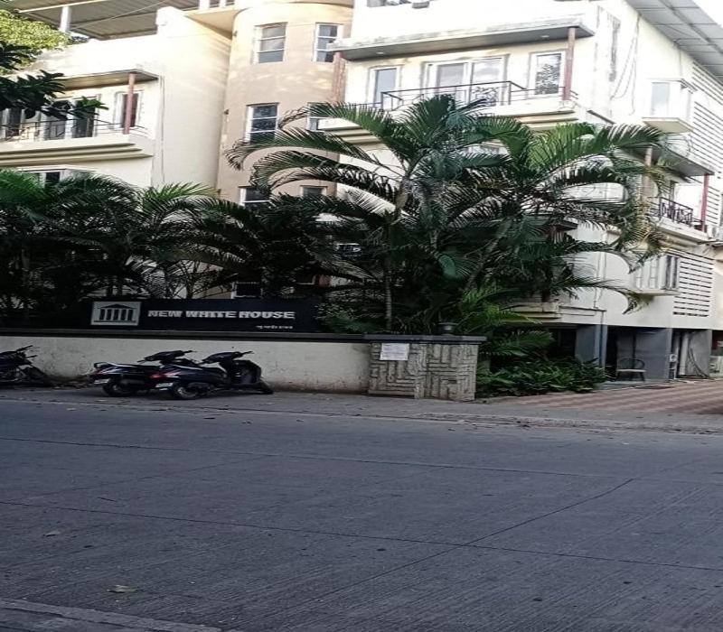 Hotel White House Poona Buitenkant foto