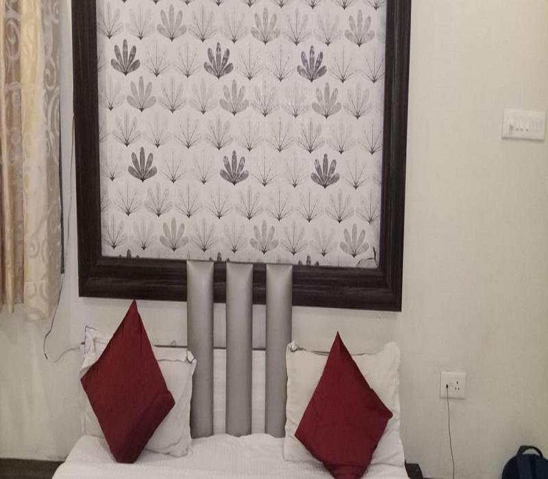 Hotel White House Poona Buitenkant foto