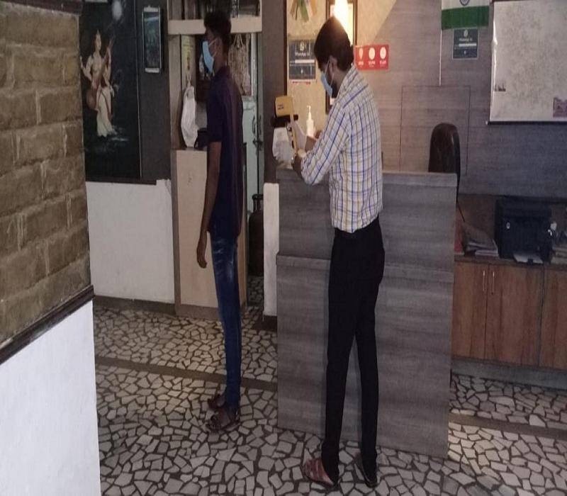 Hotel White House Poona Buitenkant foto